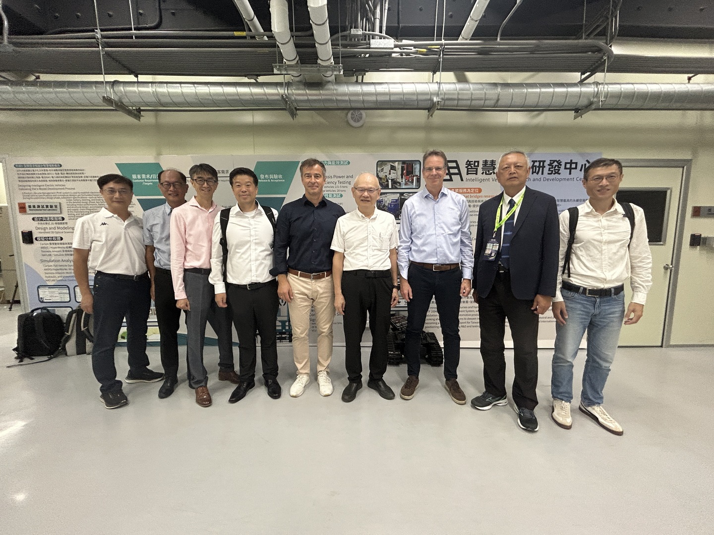 2026.10.15 德國 Bosch 燃料電池團隊、台灣 Bosch 及亞氫動力貴賓，共同交流燃料電池技術與未來合作方向。