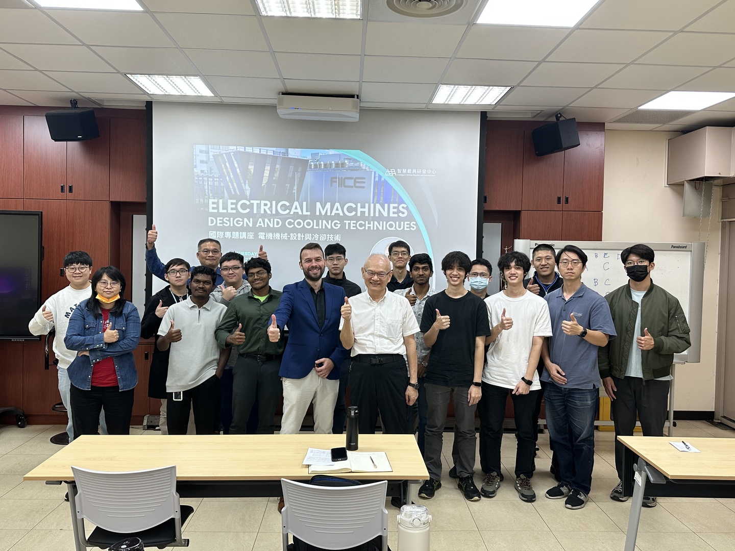 2025-10-28 International Lecture – Researcher Lukáš Vigaš on Electrical Machine Design and Cooling Techniques